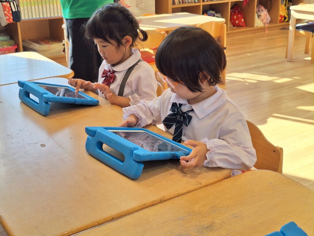 大里幼稚園レッスン風景