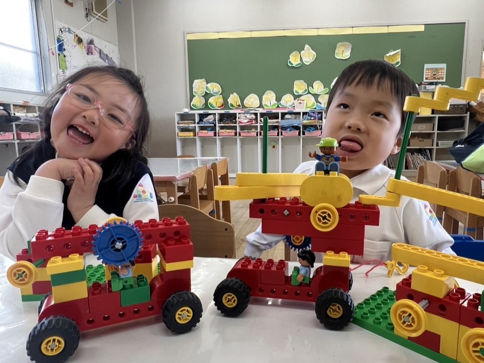 甲府西幼稚園レッスン風景